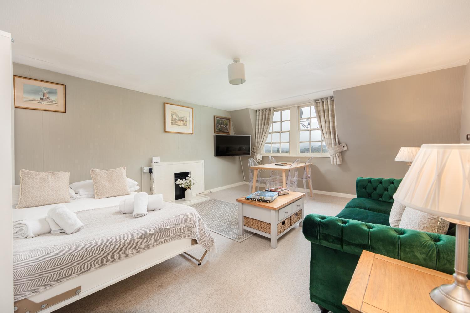 Lovely Georgian Loft In The Very Centre Of Bath Exterior photo